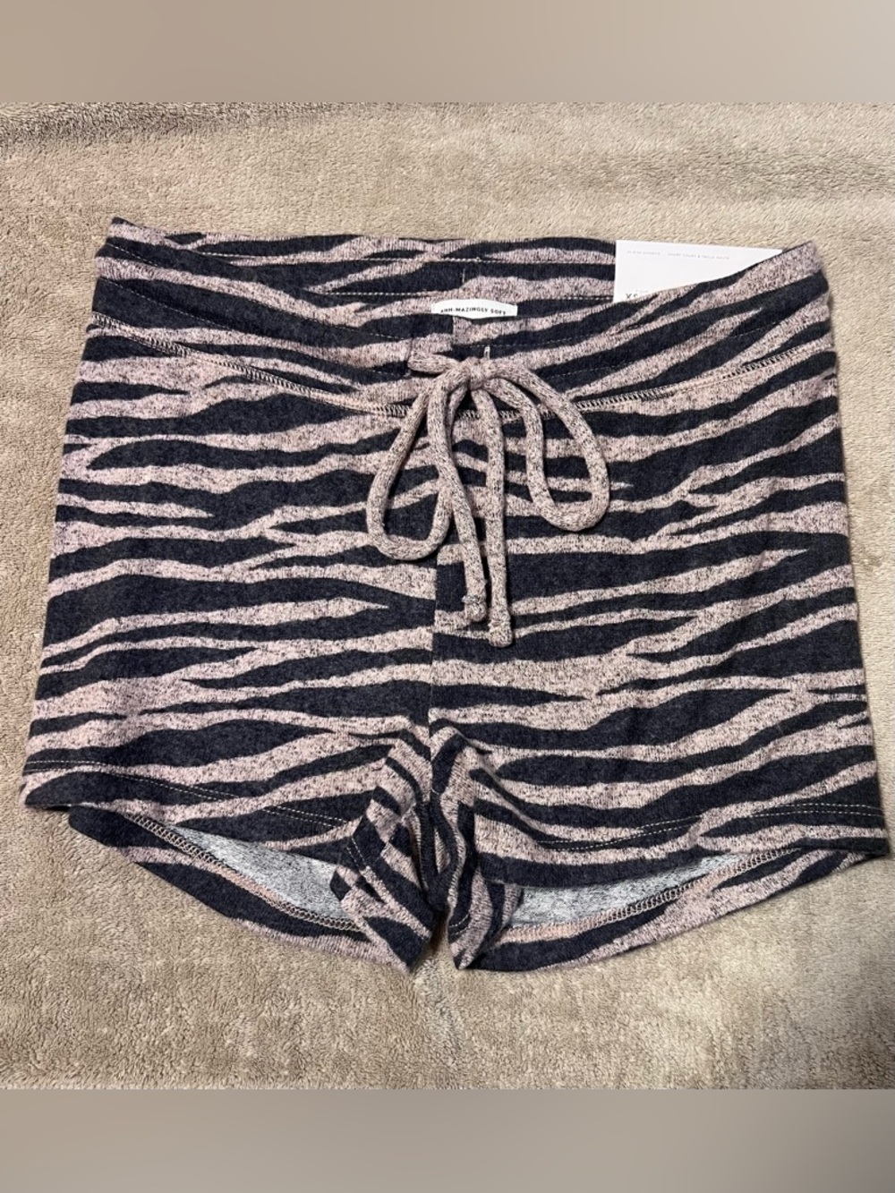 NWT American Eagle Zebra Print Ahh-mazingly Soft Hi-Rise Shortie Shorts XS